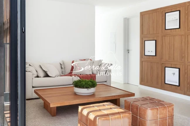 Imagem Casa Alto Padrão na Fazenda Marambaia em Itaipava, Petrópolis/RJ