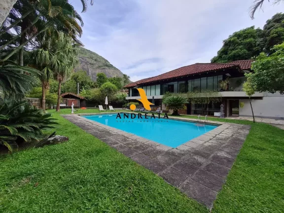 Imagem Jardins do Itanhanga - Mansão com 583 m² com uma vista privilegiada.