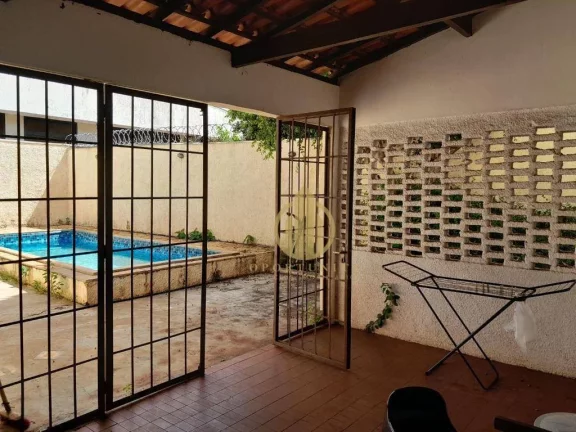 Imagem Casa com 4 dormitórios à venda, 230 m² por R$ 679.000,00 - Jardim América - Ribeirão Preto/SP