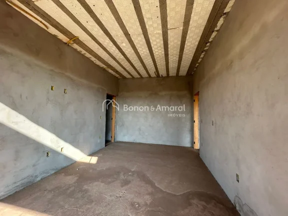 Imagem Excelente sobrado à venda com 5 suítes, ideal para quem busca conforto, sofisticação e praticida...