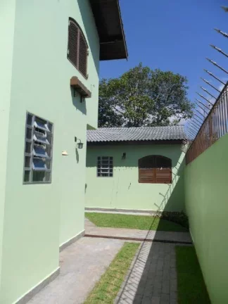 Imagem CASA LADO PRAIA - 4 DORMITORIOS