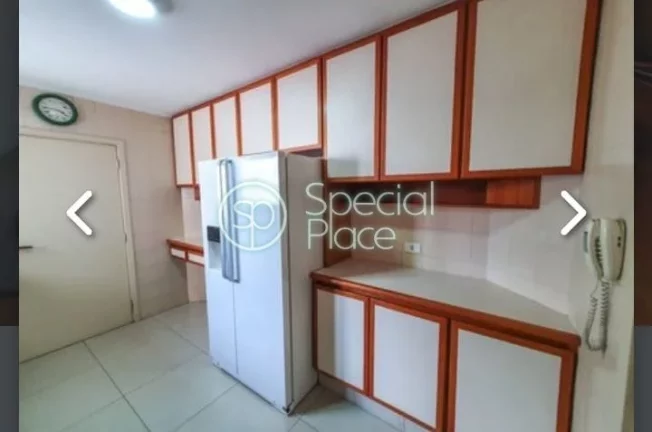 Imagem Lindo Apartamento com 150m², 03 dormitórios, 01 suíte, 03 banheiros, 02 vagas de garagem. Prédio...