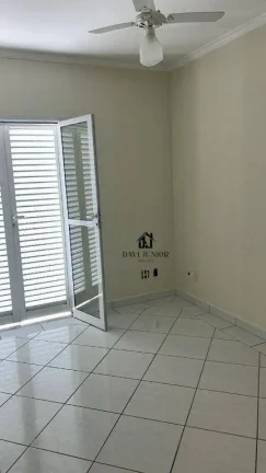 Imagem Casa com 3 dormitórios sendo 1 suíte com sacada para alugar por R$ 3.397/mês - Condomínio Chácara Sonia - Sorocaba/SP