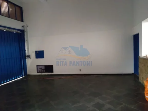 Casa Sobrado - Monte Alto - Centro - Região Central