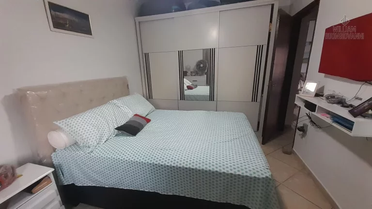 Imagem Apartamento à Venda - Ocian - 2 quartos com elevador