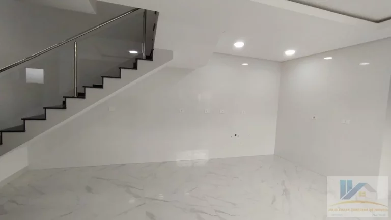 Imagem Triplex para Venda em São José dos Pinhais, Cruzeiro, 3 dormitórios, 3 suítes, 4 banheiros, 2 vagas