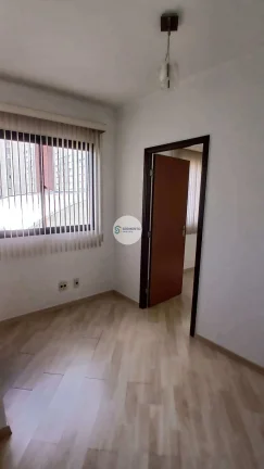 Imagem Conjunto Comercial, 76,11m2, à venda em Curitiba, Centro
