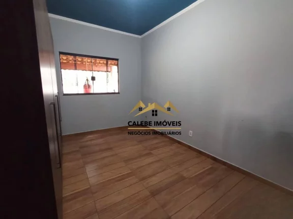 Imagem Chácara com 2 dormitórios à venda, 1182 m² por R$ 400.000,00 - Bairro dos Mirandas - Tatuí/SP