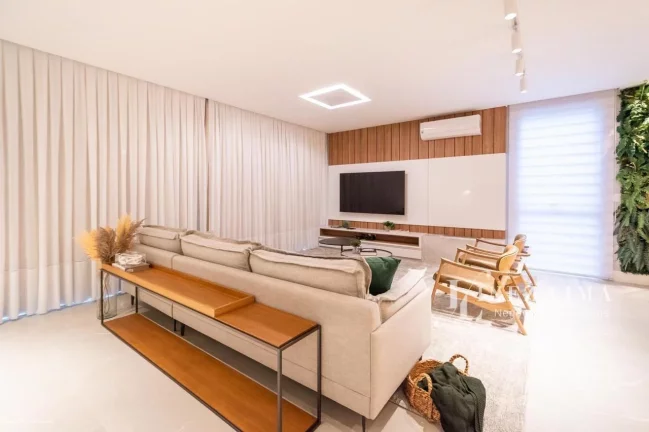 Imagem Casa Alto Padrão para Venda em Itajaí, Praia Brava, 4 dormitórios, 4 suítes, 5 banheiros, 4 vagas