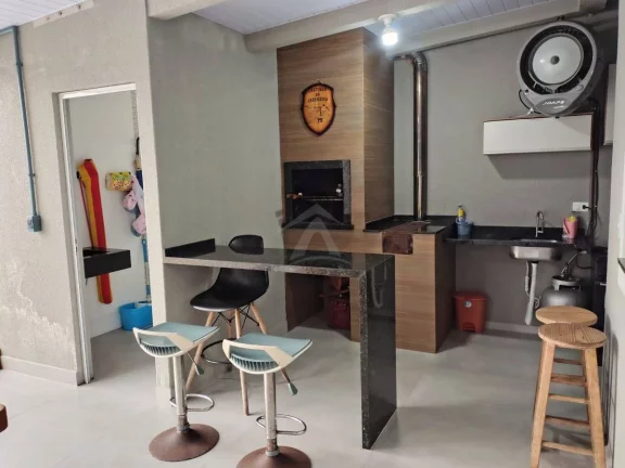 Imagem CASA COM PISCINA, 3 QUARTOS SENDO 1 SUÍTE, SÃO JOSÉ