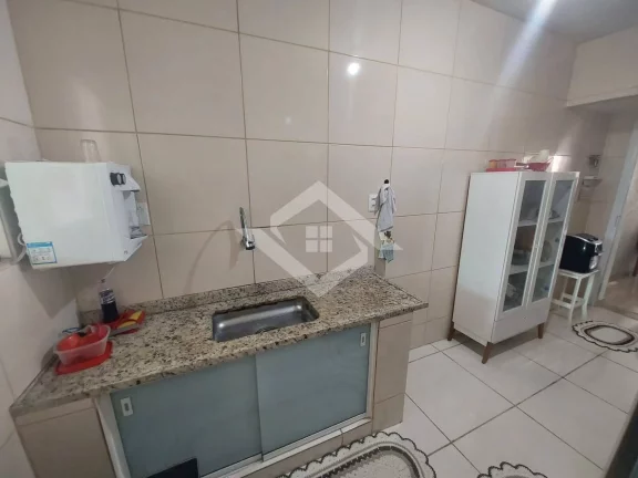 Imagem Casa triplex com duas suítes e terraço, Tingui, Campo Grande