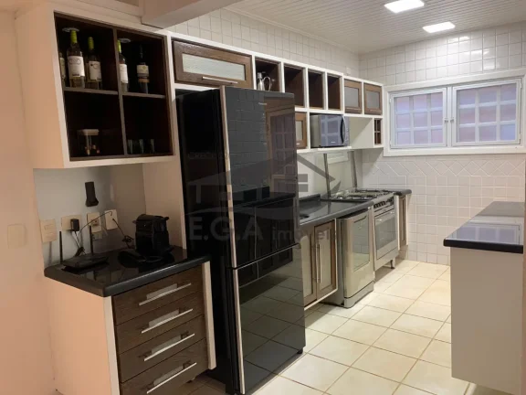 Imagem Casa em Condominio Camburi