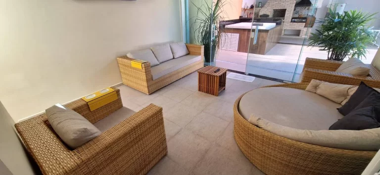 Imagem EXCELENTE IMOVEL, CASA COM 4 SUITES PISCINA E HIDROMASSAGEM, PERTO DA PRAIA