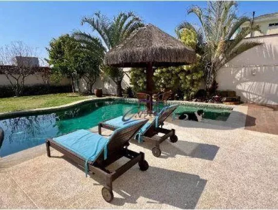 Imagem Casa com 4 quartos (2 suítes) à venda, 381 m² por R$ 3.350.000 - Granja Viana - Jardim do Golf I - Jandira/SP