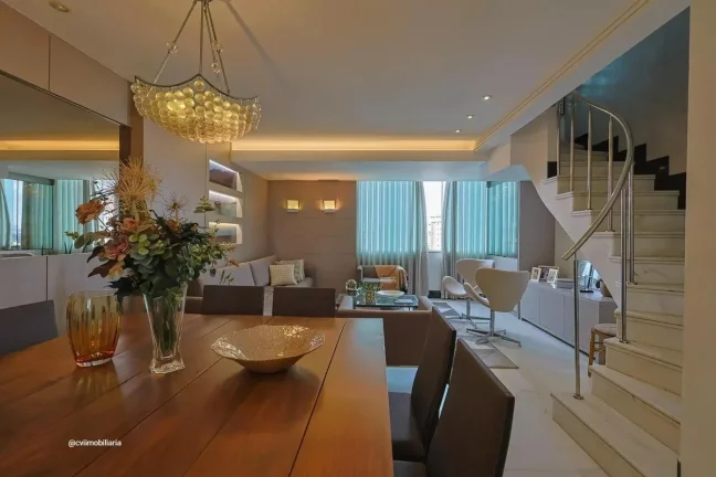 Imagem Localizado no bairro Cidade Nova, este apartamento oferece uma área de 240 metros quadrados, propor...