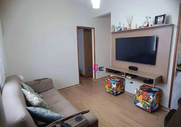 Imagem Apartamento de 2 dormitórios no Embaré – 3º Andar, com Garagem