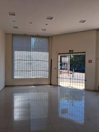 Imagem SALÃO COMERCIAL, O perfil da sua Loja c/ espaço de 60 m² - Araçatuba SP