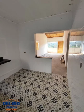 Imagem Sobrado em Fase de Acabamento em Associação de Moradores