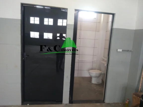 Imagem Barracão para Venda em Limeira, Jardim Porto Real IV, 3 banheiros
