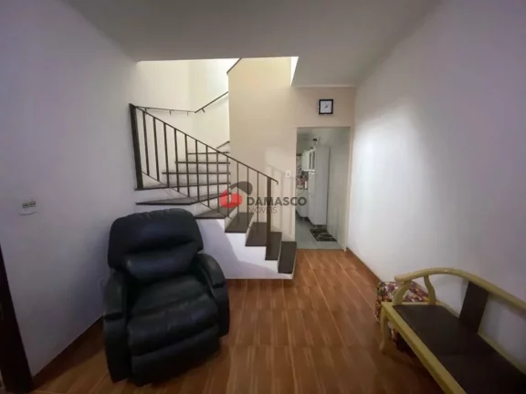 Imagem Sobrado à venda 3 Quartos, 1 Suite, 2 Vagas, Quinta da Paineira, São Paulo - SP