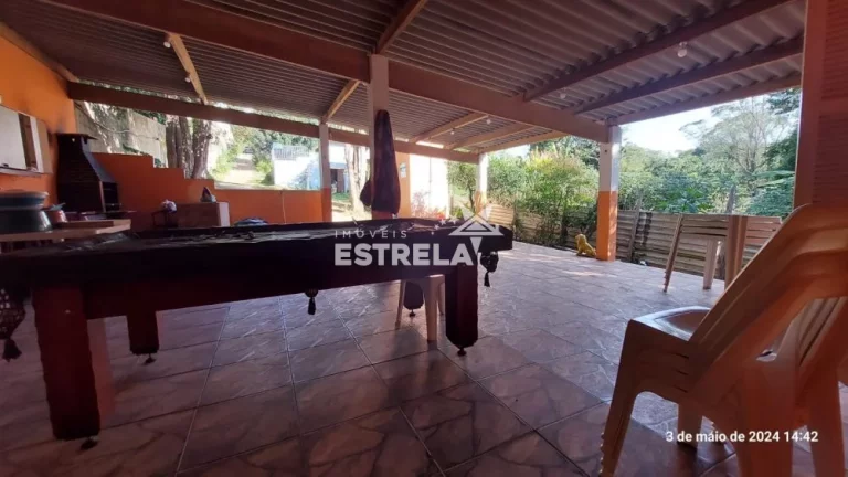 Imagem Chácara com piscina a venda - Pires - Cotia/SP