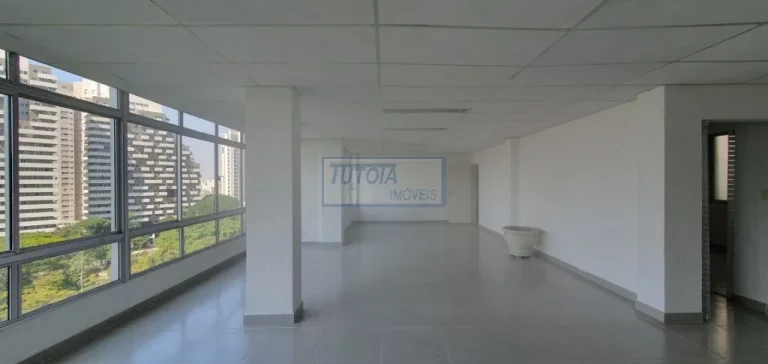 Imagem EXCELENTE CONJUNTO COMERCIAL PARA LOCAÇÃO NA RUA BERNARDINO DE CAMPOS