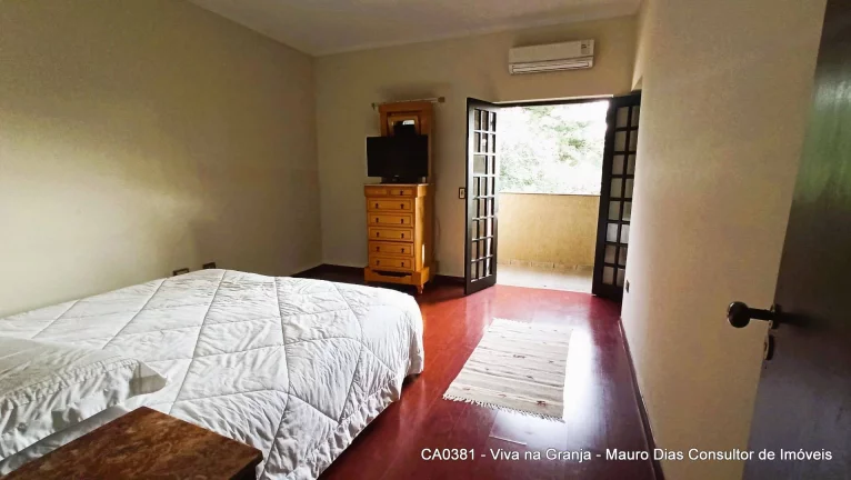 Imagem Casa com 4 dorm à venda, 418 m² por R$1.375.000 - Granja Viana - Cotia/SP