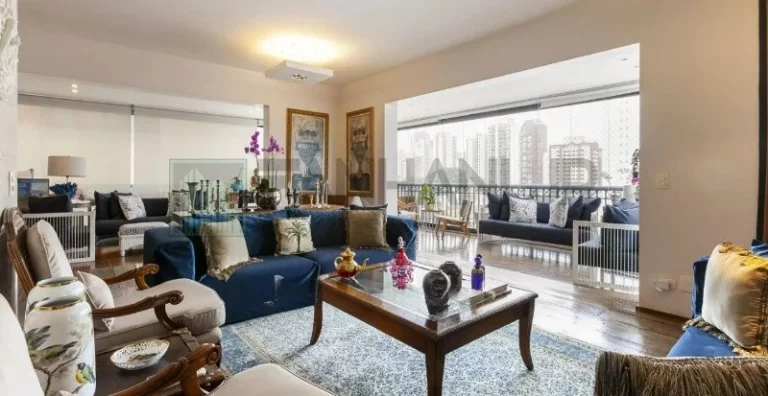 Imagem Apartamento de luxo para locação na Vila Nova Conceição, São Paulo-SP: 4 quartos, 3 suítes, 3 salas, 4 banheiros, 4 vagas, 180m².