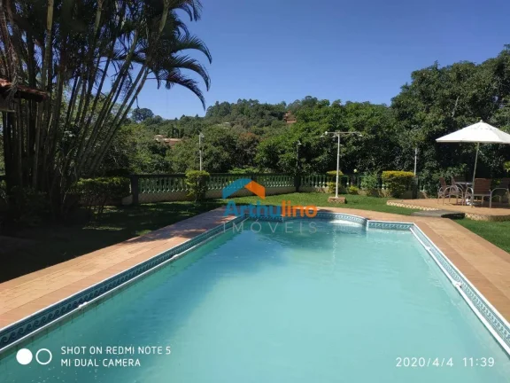 Imagem Magnífica chácara de 2800 m² - 7 dorm - 08 vagas - venda por R$ 1.000.000 e pacote locação por R$ 6.650/mês - Condominio Restinga Verde- São Roque/SP