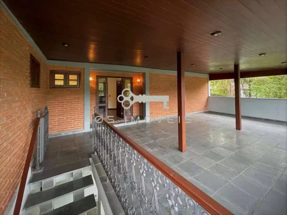 Imagem Linda casa - Miolo da Granja Viana: 4 dorm.s (2 suítes), piscina, gourmet..