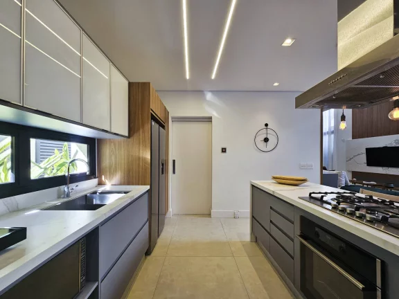 Imagem Casa com 5 dormitórios à venda, 421 m por R$ 7.400.000,00 - Riviera