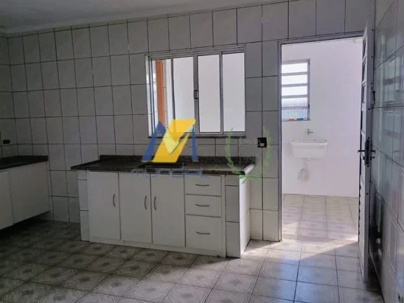 Imagem Oportunidade rara: casas simples com excelente potencial de investimento!