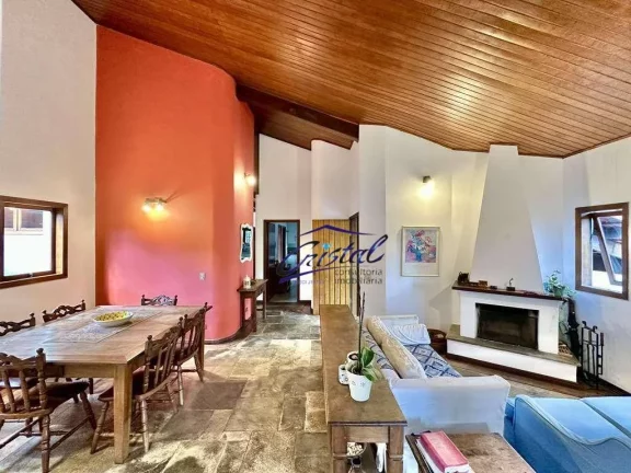Imagem Casa com 4 quartos (3 suítes) à venda, 359 m² - Fazendinha - Granja Viana - Carapicuíba/SP