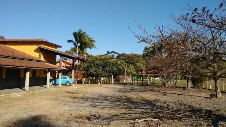 Imagem Chácara à venda no bairro Embaú - Cachoeira Paulista/SP