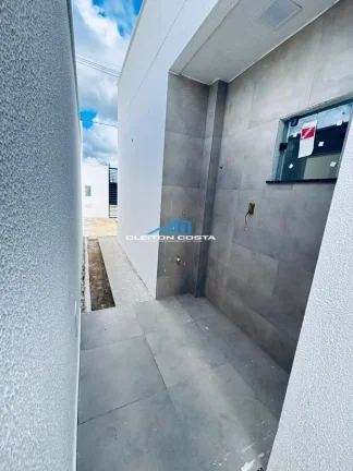 Imagem Casa para Venda em Feira de Santana, SIM, 2 dormitórios, 1 suíte, 1 banheiro, 2 vagas