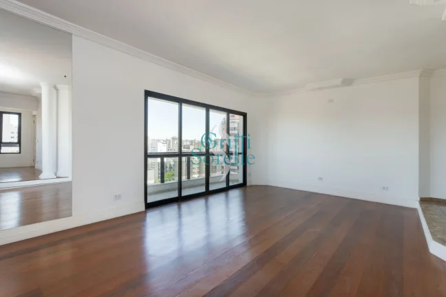 Imagem Cobertura Duplex à Venda em Indianópolis - São Paulo/SP.