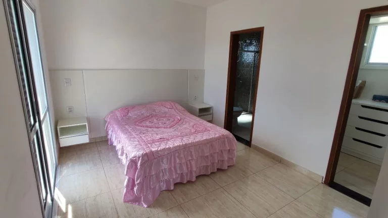 Imagem Sobrado de Luxo à Venda no Riviera de Santa Cristina XIII – Setor Marina – Paranapanema/SP