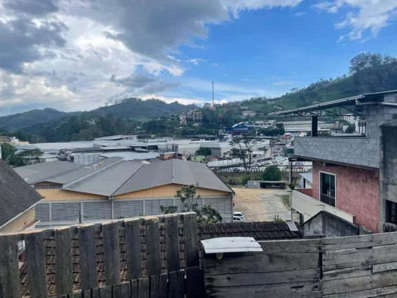 Imagem VENDO ESTE EXCELENTE TERRENO COM FRENTE PARA AS 2 RUAS - NOVA FRIBURGO RJ.