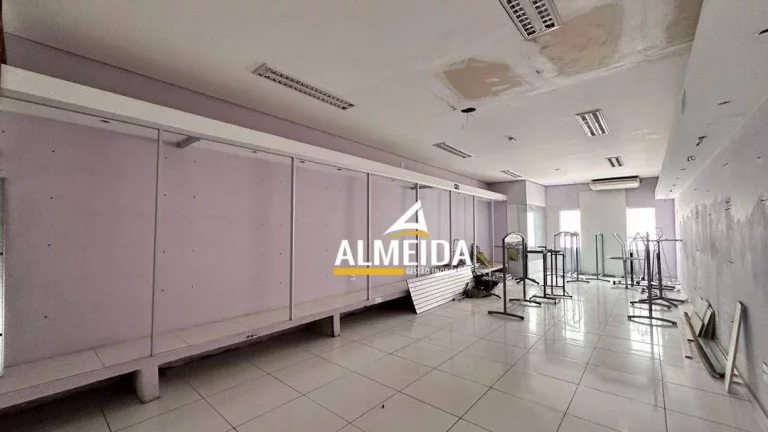 Imagem Sala para alugar, 400 m² por R$ 6.000,00 - Centro - Rio Claro/SP