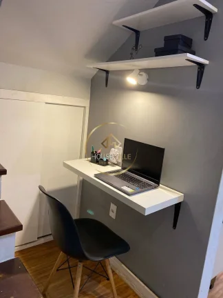 Imagem Casa, 3 Dormitórios ( 1 suíte),126M² Condomínio Quinta dos Ypes, Sjc.