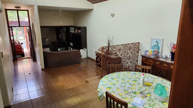 Imagem Casa a venda com 3 dormitórios – Vila Constância