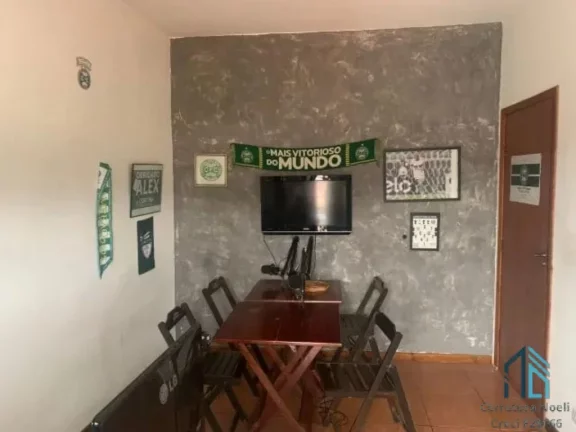 Imagem Casa a venda preço abaixo de mercado, 04 quartos c/suíte, no São Lourenço em Curitiba PR