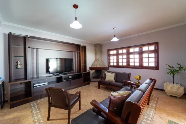 Imagem CASA RESIDENCIAL em Jundiaí - SP, Loteamento Vale Azul I