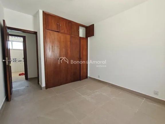 Imagem Casa comercial para locação no Parque Taquaral, Campinas - Casa térrea, 

Recém reformada e adap...