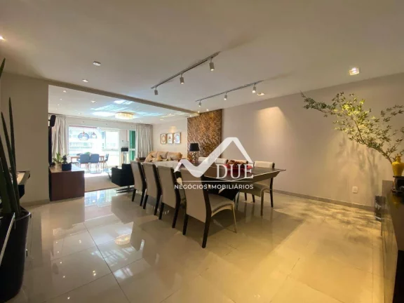 Imagem Apartamento próximo a praia a com 3 dormitórios à venda, 227 m² por R$ 3.400.000 - Embaré - Santos/SP