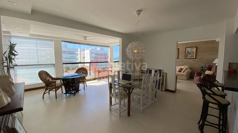 Imagem Cobertura duplex, 3 quartos, vista mar, Praia do forte - Cabo Frio