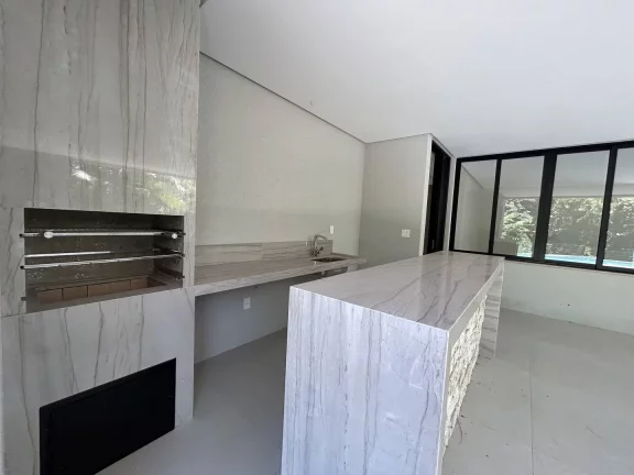 Imagem SOBRADO ALPHAVILLE IPÊS