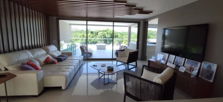 Imagem Casa à venda módulo 12 com vista para campo de golf.