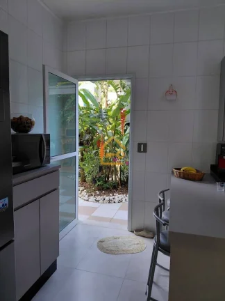 Imagem Sobrado 3 dormitórios (3 suítes), 2 vagas. Cond. Villa Branca l. Jacareí