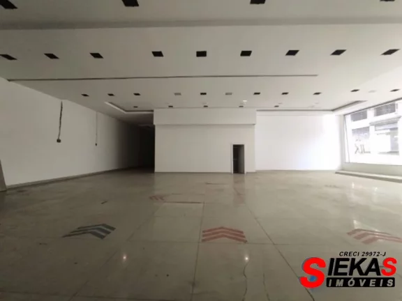 Imagem Salão Comercial de Alto Padrão na Penha de França, São Paulo-SP: 682m², 3 Banheiros.